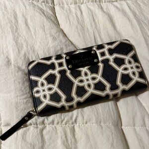 Kate Spade Black and Cream Geometric Wallet